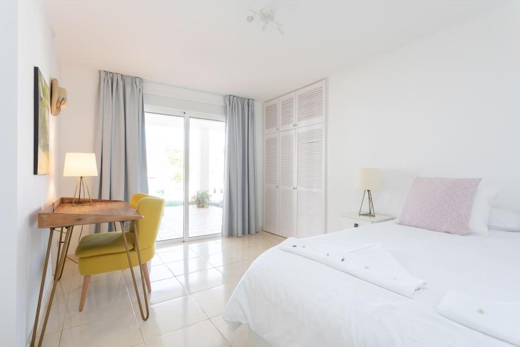 Luxe Villa With Private Pool, Jacuzzi And Spectacular Views Costa Adeje  Buitenkant foto
